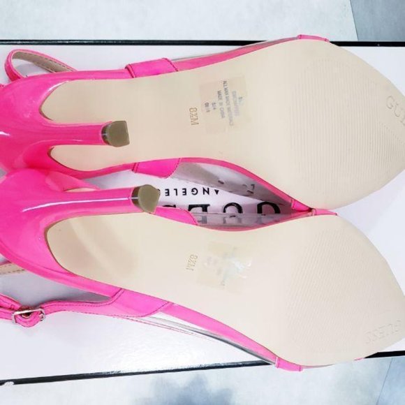 GUESS Women's Chafee Slingback Pumps - Picture 6 of 6